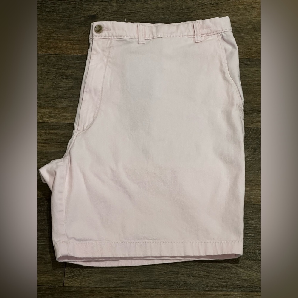 Roundtree & Yorke Light Pink Flat Front Shorts GUC Size 46